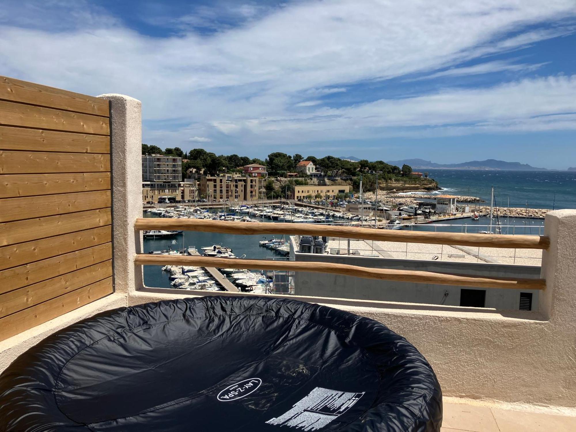 T2 Vue Sur Le Port Jacuzzi Terrasse Et Parking Apartment Carry-le-Rouet Exterior photo